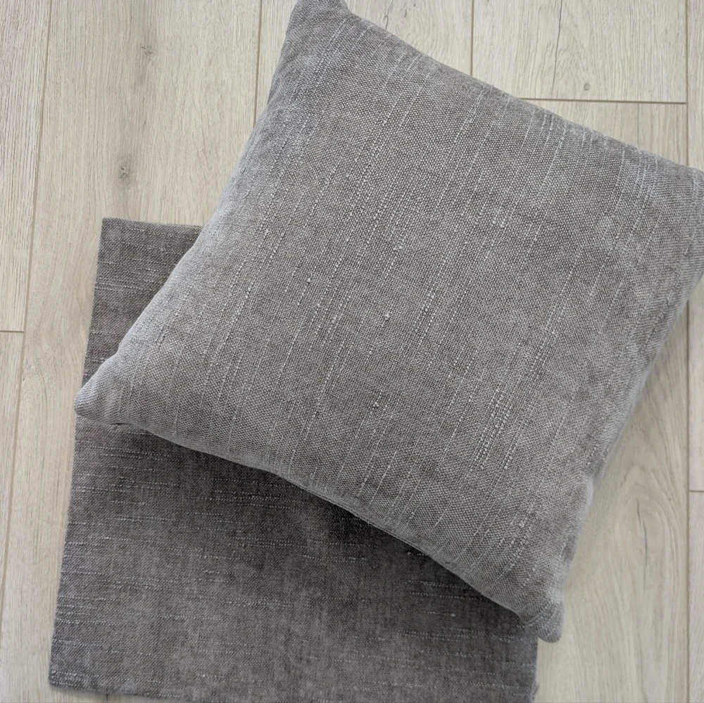 Textured Throw Pillow And Additional Marching Pillow Cover 16